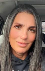 Heidi Mccune's Instagram, Twitter & Facebook