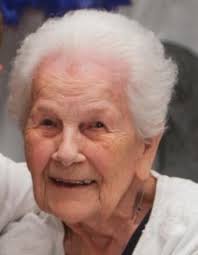 Eunice Baxter's Instagram, Twitter & Facebook