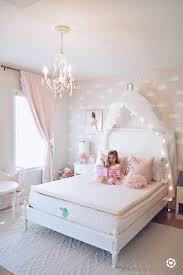 A Pink Ballerina Swan Toddler Bedroom The Pink Dream In 2020 Toddler Bedroom Decor Toddler Bedroom Girl Small Girls Bedrooms