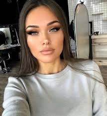 53 Elegant Natural Smoky Eyeshadow Makeup Ideas For Fall Party Pretty Makeup Smoky Eyeshadow Party Makeup