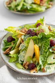 Leichter Waldorfsalat Mit Karamellisierten Trauben Kitchen Stories Rezept Rezept Nahrstoffreiche Rezepte Leckere Salate Lebensmittel Essen