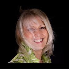 Corinne Marcus's Instagram, Twitter & Facebook