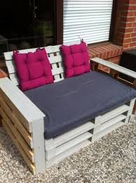 Paletten Bank Ganz Einfach Konnt Ihr Euch Diese Tolle Diy Idee Nachbauen Obi Selbstgemacht Blog Selbstbauanleitung Paletten Designs Garten Couch Paletten