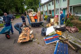 Oude markt 23, 7511 gb enschede nederland +31 53 430 4242 website. Woning In Enschede 43 Jaar Niet Opgeruimd Maar Eindelijk Is Er Orde In De Chaos Enschede Ad Nl