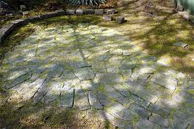 Flagstone patios have been used for years to upgrade the look of homes. How To Build A Flagstone Patio Designs For Flagstone Patio