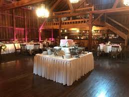 Bells barn, bedale'de yer almaktadır. Bell S Banquet S Home Facebook