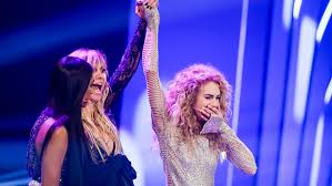 Germany's next topmodel, season 10 is the tenth season of the show that is aired on the german television network prosieben. Gntm Finale Simone Ist Germany S Next Topmodel 2019 Theresia Heiratet Sudwest Presse Online