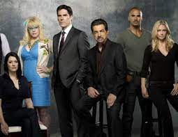 Criminal minds starts with season 12 opens with season 12 opens with agent luke alvez, a new recruit from the fbi's fugitive task force, joining the team as they try to capture a best saisons at 123movies. Criminal Minds Staffel 12 Startet Im Free Tv Live Stream Mit Neuem Cast Kino De