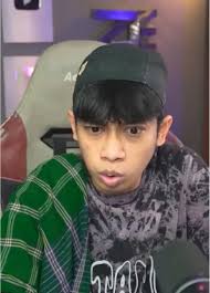 Template CapCut Trend: Foto Bareng di Chez