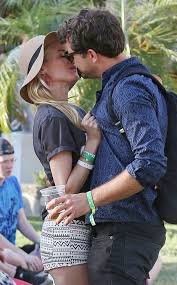 In the first season of the teen drama, pacey (jackson) loses his virginity to his english teacher. Diane Kruger And Joshua Jackson From The Big Picture Today S Hot Photos Diane Kruger Diane Kruger Joshua Jackson Coachella