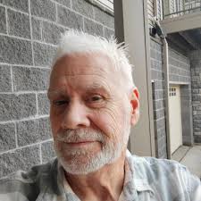 IF γου FALL OFF OF THERE, AND BREAK YOUR FOOL NECK, DON T COME HOME CRYIN  to ME! IF YOU FALL AND GET A BO BOO, WE LL SUE THE STATE, COUNTY,