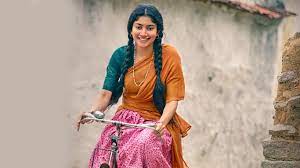 Naina dabi in green designer lehenga, hd photo gallery. Sai Pallavi Hd Wallpapers Latest Sai Pallavi Wallpapers Hd Free Download 1080p To 2k Filmibeat