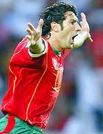 Đoàn quân áo lam đồng đều trên cả ba tuyến, lại sở hữu cầu thủ thứ 12 trên sân là khán giả, chưa kể trọng tài cũng thường ưu ái hơn cho đội chủ nhà, nên mức kèo trên cũng là hợp lý. Ä'iá»ƒm Binh TrÆ°á»›c Tráº­n Chung Káº¿t Euro 2004 Vnexpress Thá»ƒ Thao