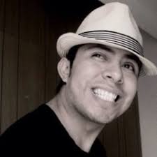 Listen to NI POR UN MOMENTO by Joshua Robert in LILLY GOODMAN playlist  online for free