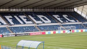 Who own the land the stadium is built on, while the irish football association own and operate the stadium and pay linfield an annual rental fee for the use of the land on behalf of the northern ireland national football team. Northern Ireland Games At Windsor Park In Doubt Due To Damage To Stadium Eurosport