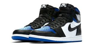 Celebrate mj's legendary career with the air jordan 1 retro high og fearless. La Air Jordan 1 Retro High Og Game Royal Se Devoile En Images