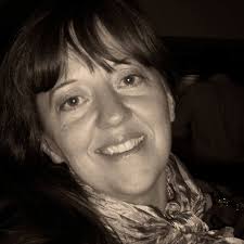 Hi everyone. Ages back, I was messaging a lady about sewing lessons, and  for the life of me I can't remember the ladys name. If you happen to know  of someone who