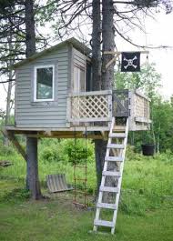Simple Small Tree House Window 36 Ideas For 2019 Cool Tree Houses Tree House Designs Tree House