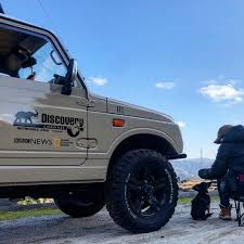 suzuki samurai jimny rav4 etc おしゃれまとめの人気アイデア pinterest pop lobster ジムニー アドベンチャー 犬