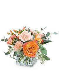 Coral Crush In Las Vegas Nv Valentines Flowers Ny Flower Shop Flower Delivery