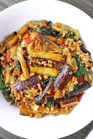 Add the eggplant pieces and toss to coat them in oil. Thai Eggplant Stir Fry With Nam Prik Pao Pork Basil That Spicy Chick