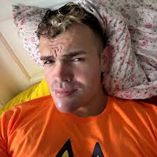 Guys just a question I wanna install stripes