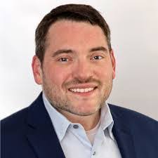 Amanda Letson's Instagram, Twitter & Facebook