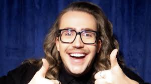 L'humoriste Mathieu Dufour à Trois-Rivières pour célébrer la journée du  hot-dog vapeur