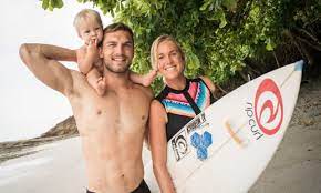 Bethany hamilton signed autographs at her benefit. Bethany Hamilton My Fear Of Losing Surfing Was Greater Than My Fear Of Sharks Surfing The Guardian