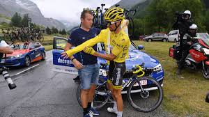 Ce sentier pédestre de 10 000km accessible aux français réalise un tour. Le Reglement A T Il Ete Applique Alaphilippe Aurait Il Du Rester En Jaune Eurosport