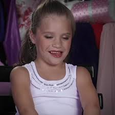 i just wanna..stay at home and eat chips!”