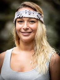 The series premiered on august 4, 2001. Cindy Poumeyrol Wiki Koh Lanta Fandom