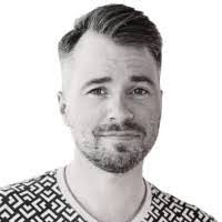 Wendi Weinman's Instagram, Twitter & Facebook