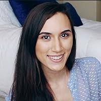 Candice Gage's Instagram, Twitter & Facebook