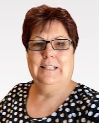 Pamela Dobbins's Instagram, Twitter & Facebook