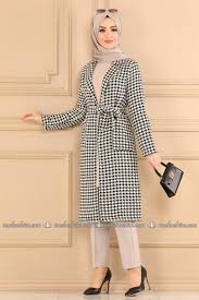 Kazayagi Desenli Kemerli Kap 5338il468 Ekru Siyah Moda Selvim Fashion Hijab Fashion Dresses For Work