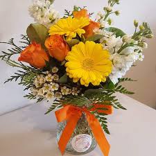 To send flowers online melbourne to your loved one, it is very important to choose a right online florist to or you can send exotic flowers to the woman in your life that you can;t help but appreciate every day. Florist Werribee Online Florist Flowers By Tracey