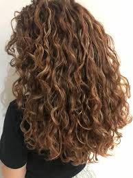 I wanted to get my wavy hair back to a healthier, less frizzy and dry state and stop using so much heat products after years of straightening! What Is A Rezo Cut Most Flattering Cuts For Curly Hair