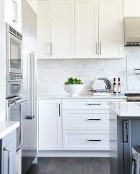 70 Stunning Kitchen Backsplash Ideas For Creative Juice Minimalist Kitchen Cabinets Modern White Kitchen Cabinets Antique White Kitchen