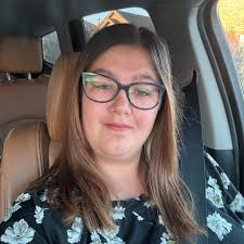 Diana Llanes (@diana.trahan.5) • Facebook