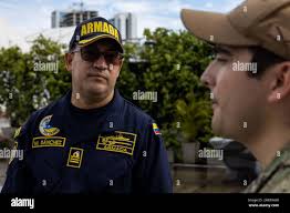 U s navy lt cmdr christopher hi-res stock photography and images