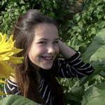 Hannah Retzer's Instagram, Twitter & Facebook