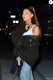 Comment reproduire cette queue de cheval parfaite. Ariana Grande Oreilles De Chat Ariana Grande Songs