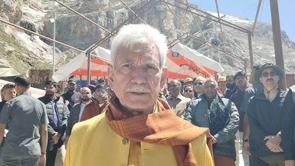 Surge In Number Of Amarnath Yatra Pilgrims Bodes Well For J&K Tourism: LG Sinha