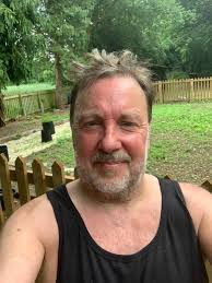 RSD163 Gentle 6.71 miles into the town and back. I love running in the  summer in the UK. Been a good week.