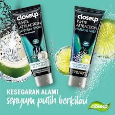 Jual Close Up White Attraction Natural Glow Pasta Gigi 100 G Online Desember 2020 Blibli