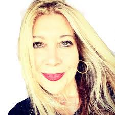 Allison Boettcher's Instagram, Twitter & Facebook