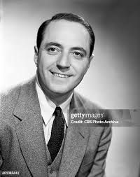 23,370 Reporter Mic Stock Photos, High-Res Pictures, and Images