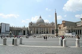 The vatican is a city state that is completely surrounded by rome. Vatican City 4 Essentials For Your Visits Erasmus Blog Vatican Holy See Vatican City