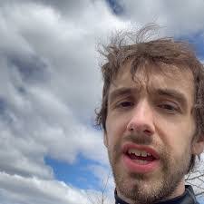 Gerard Connelly's Instagram, Twitter & Facebook